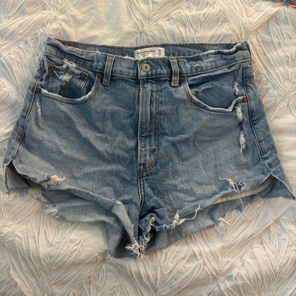 Abercrombie & Fitch High Rise Mom Shorts